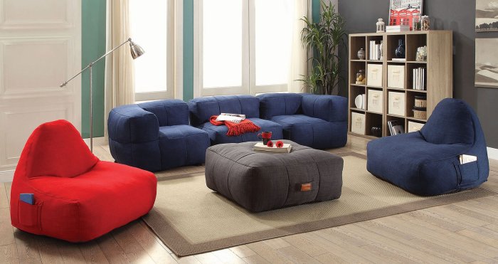 How to decorate living room with bean bags