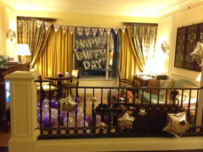 How to decorate hotel room for bachelorette party