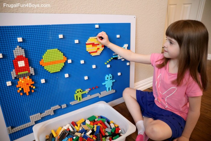 How to make lego wall decoration