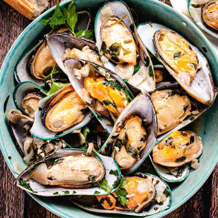 How to cook mussels french style